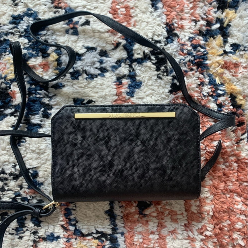 NWT Steve Madden Black Crossbody Bag